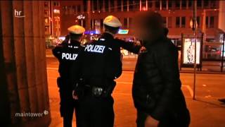 Bundespolizei am Frankfurter Hauptbahnhof Doku 2016 [upl. by Nnovahs967]