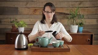 How to brew tea in a teapot [upl. by Oscar]