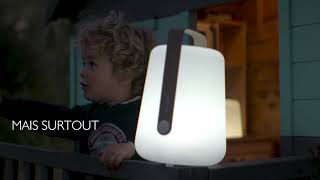 Lampe Nomade Fermob  Une lampe Balad pour léclairage extérieur [upl. by Alad]